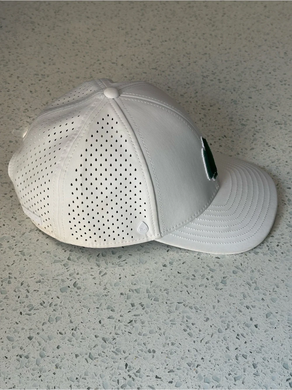 Melin A-Game Links Hydro in White Classic Fit
